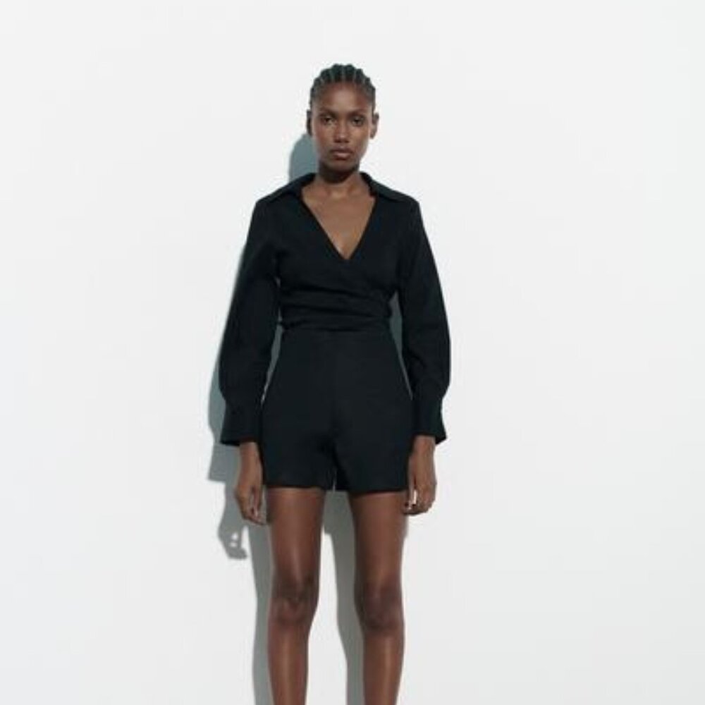 ZARA High-Waisted Black Shorts – Size M, NWT